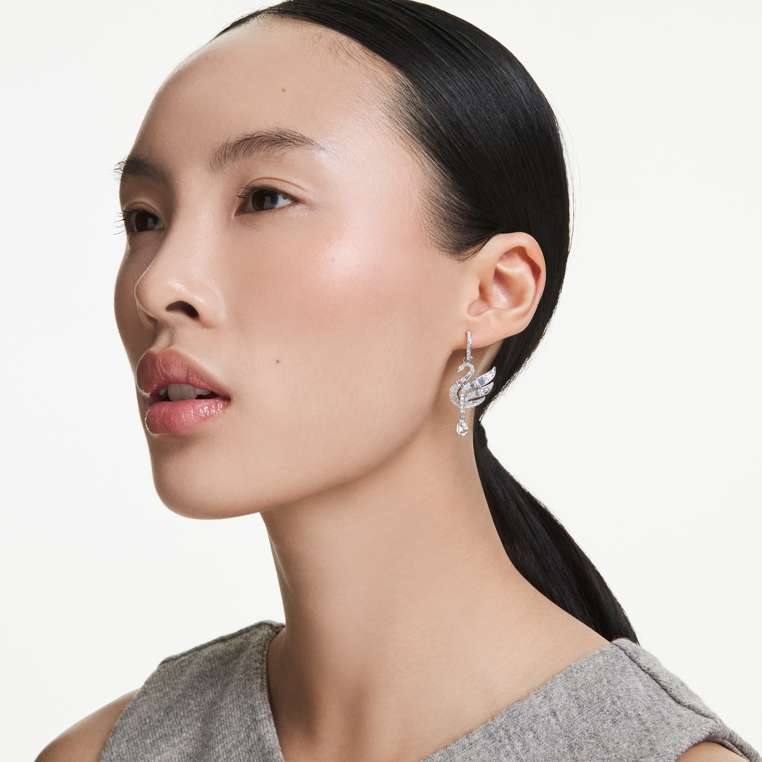 Swarovski Swan Silver Earrings 5723388