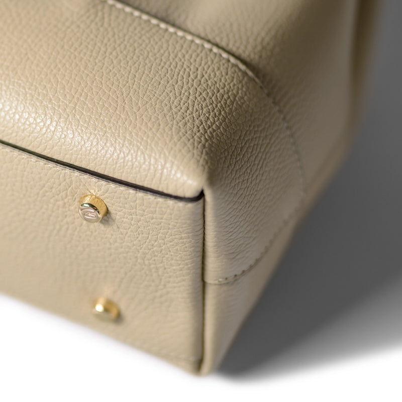 Isabel Bernard Femme Forte Macie Taupe Kalfsleren Schoudertas IB25074-078-zoom-