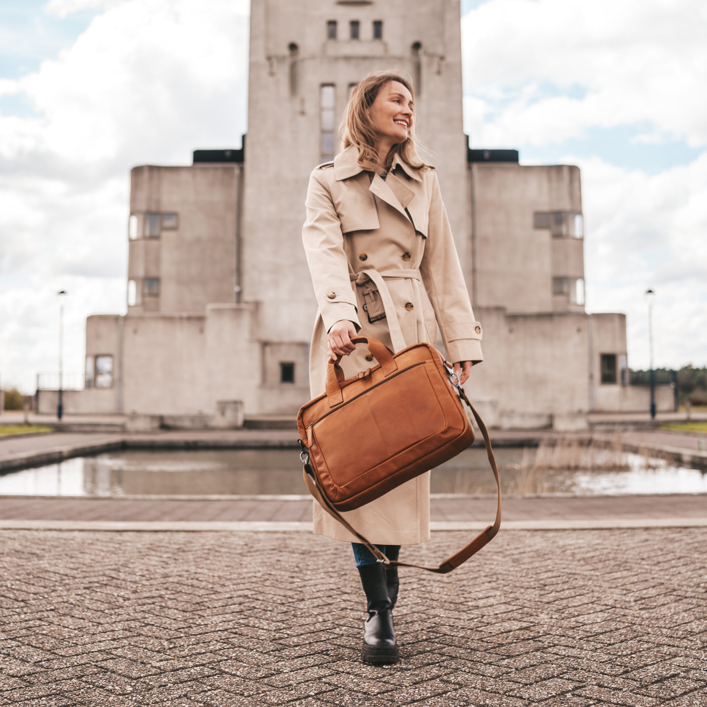 The Chesterfield Brand Calvi Cognac Laptop Bag C40.103331