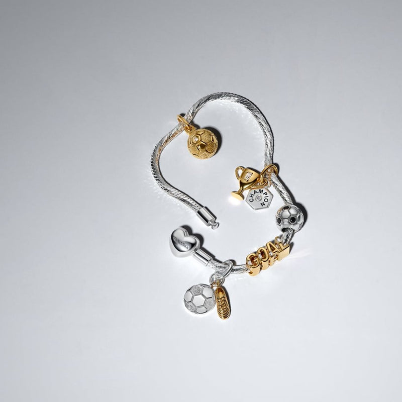 Pandora Moments Verguld Voetbalschoen Dubbele Hangende Bedel 764712C00-zoom-