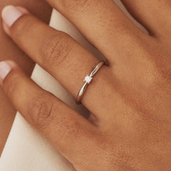 Isabel Bernard De la Paix Céline 14 Carat Whitegold Ring | diamond 0.05 ct | IBD330004-48