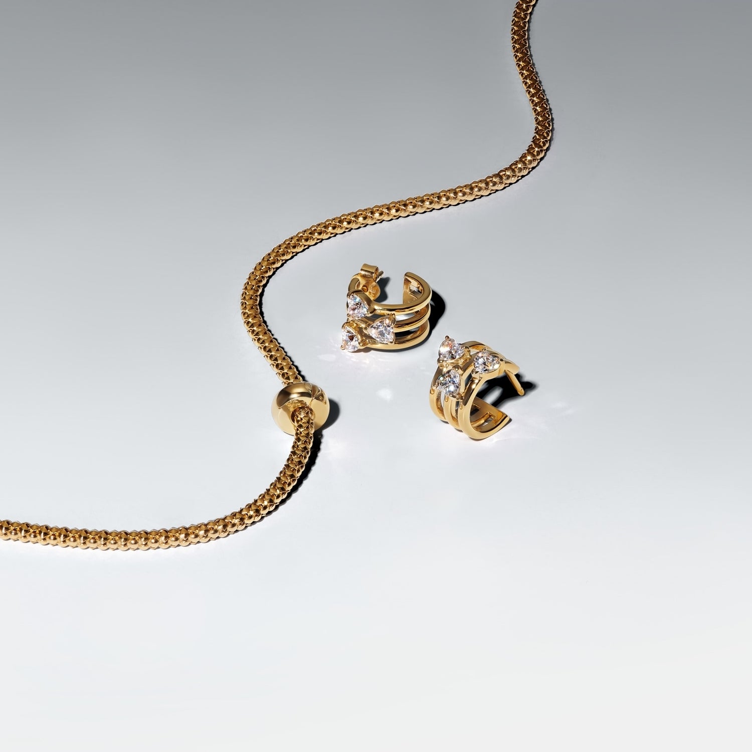 Pandora Clips and Safety Chains Gold coloured Heart closure clip Charm 763678C00