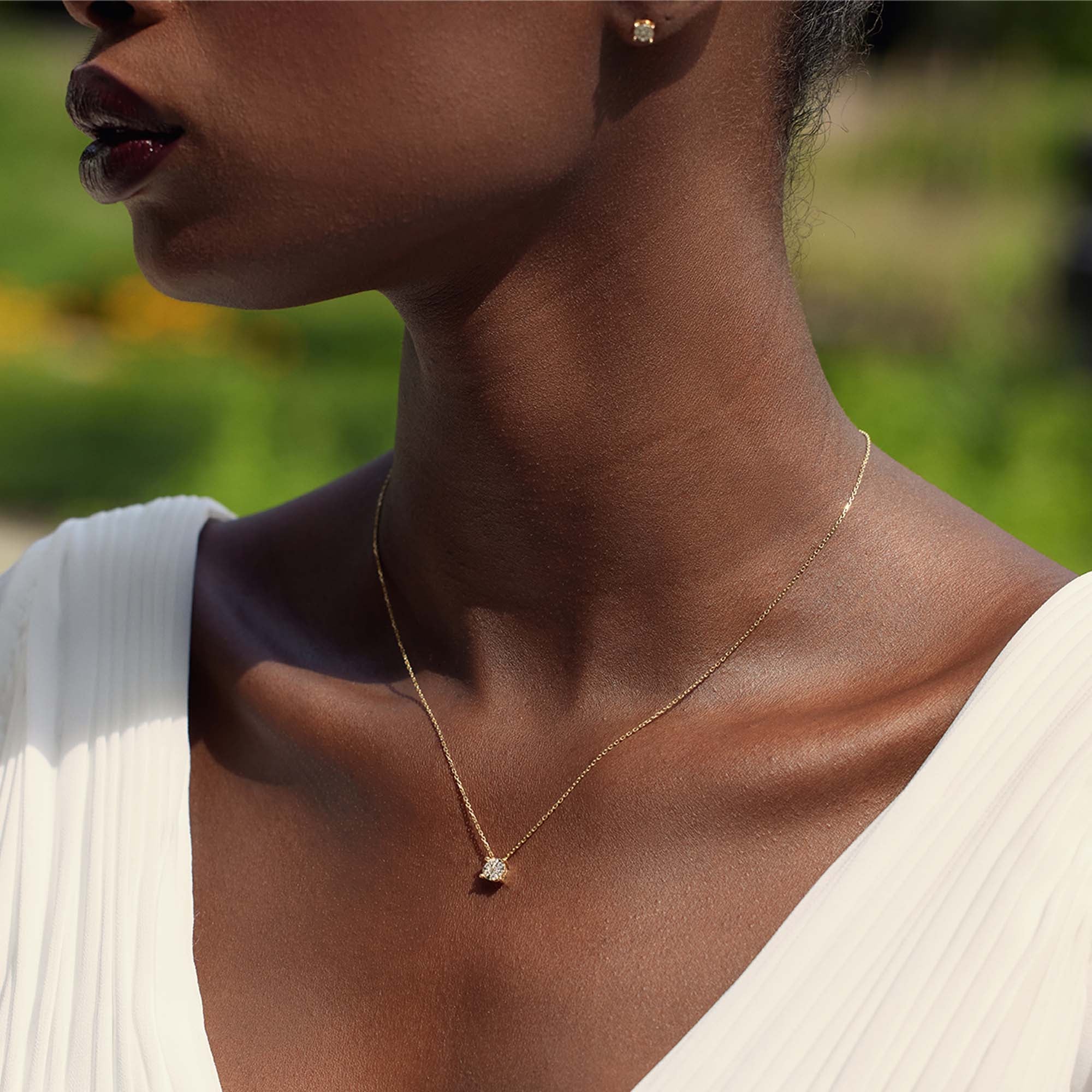 Isabel Bernard De la Paix Hanaé 14 Carat Golden Necklace | diamond 0.14 ct | IBD350008