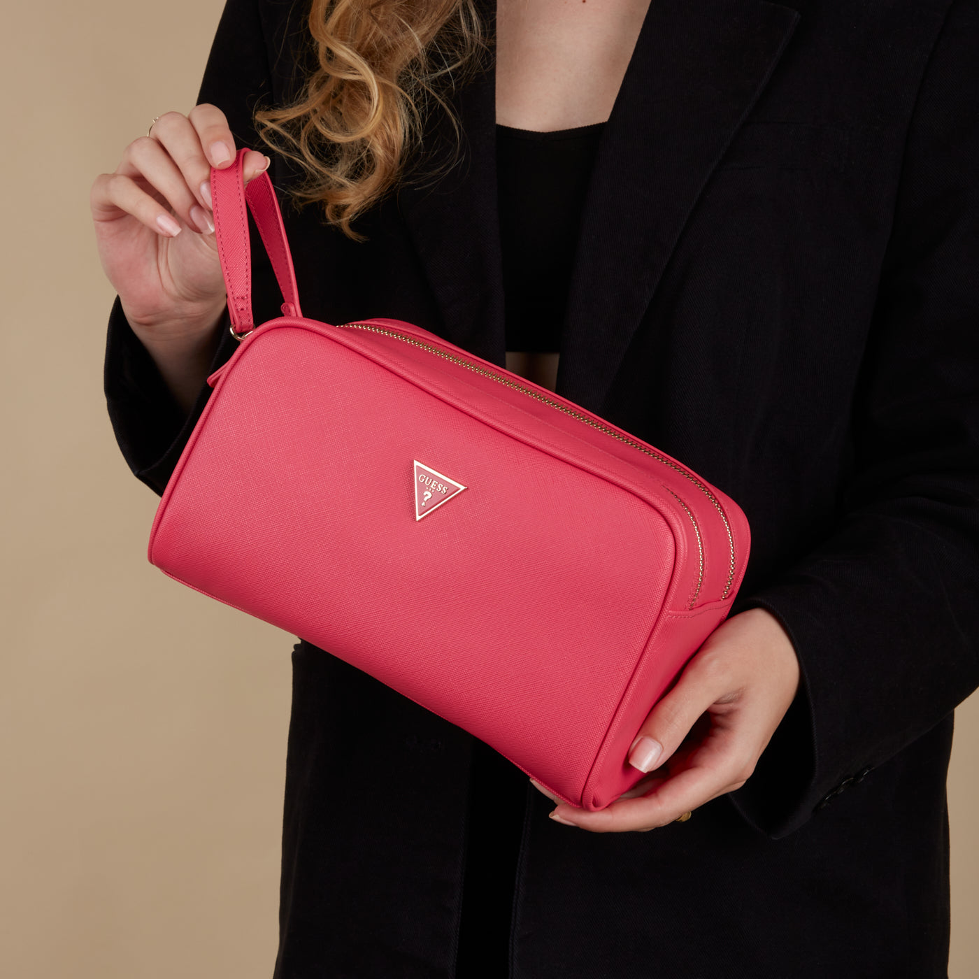 GUESS Red Toiletry Bag PW1577-P3381-MAG