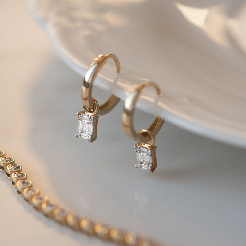 Isabel Bernard De la Paix Maxime 14 karaat gouden oorringen met diamant 0.26 ct IBD360019-zoom-