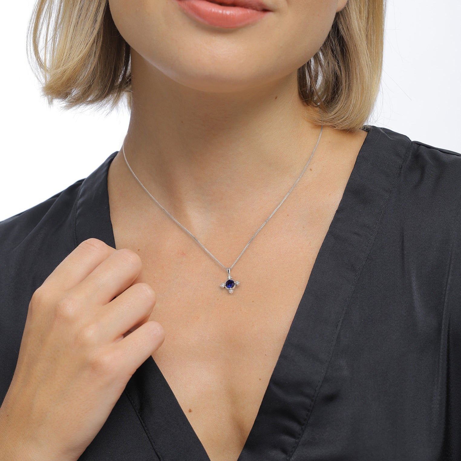 Elli 925 Sterling Silver Necklace with Diamond (0.06 ct) 2004-BF-0008266-001