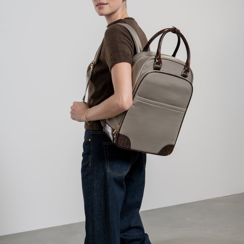 Isabel Bernard Du Louvre Cher Taupe Rugzak (13L) IB20004-978-zoom-