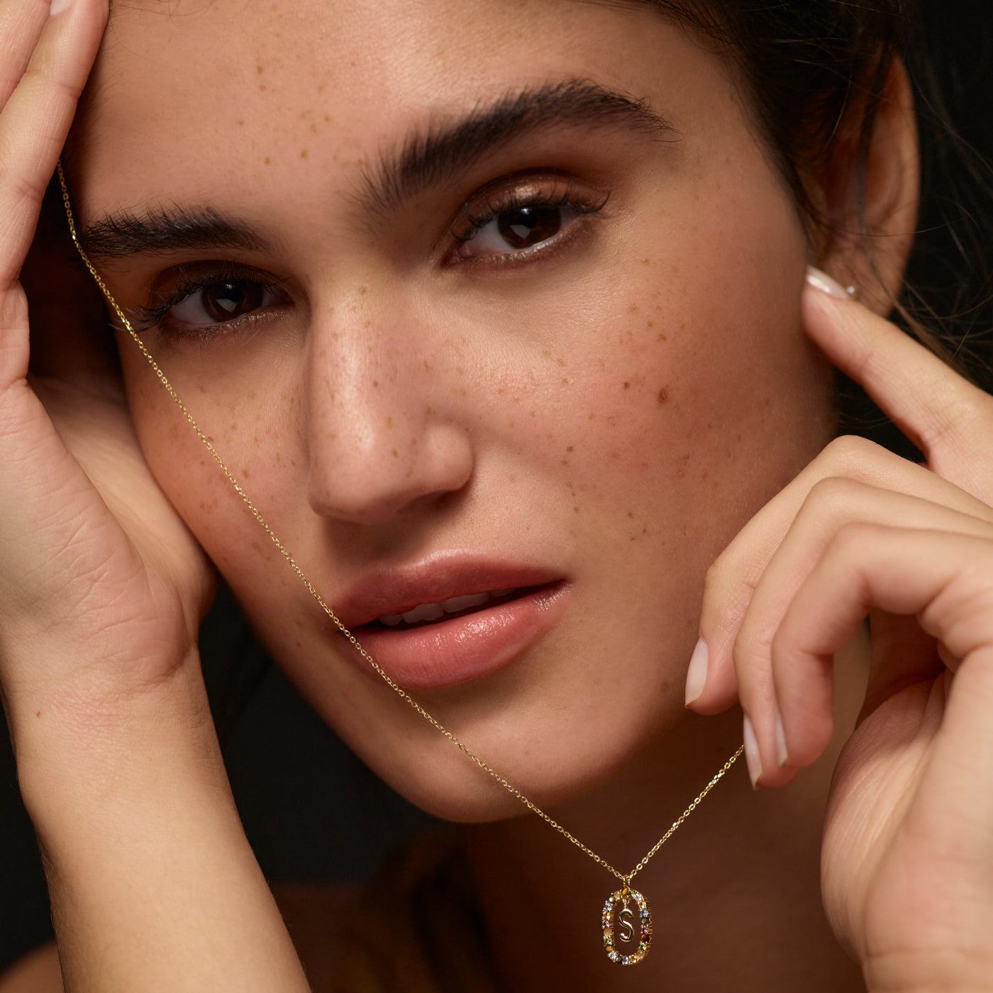 P D Paola 925 Sterling Silver Gold-coloured Letter V Necklace CO01-281-U