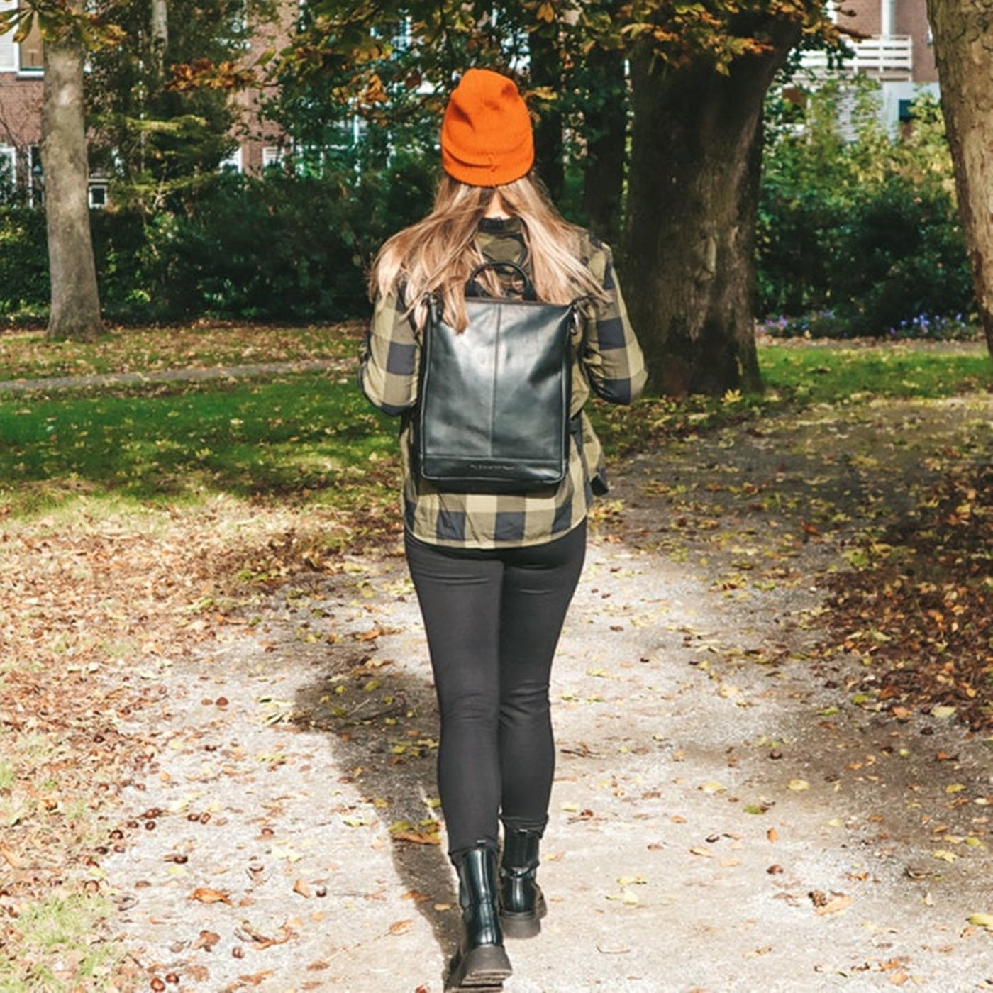 The Chesterfield Brand Saar Black Backpack C58.026100