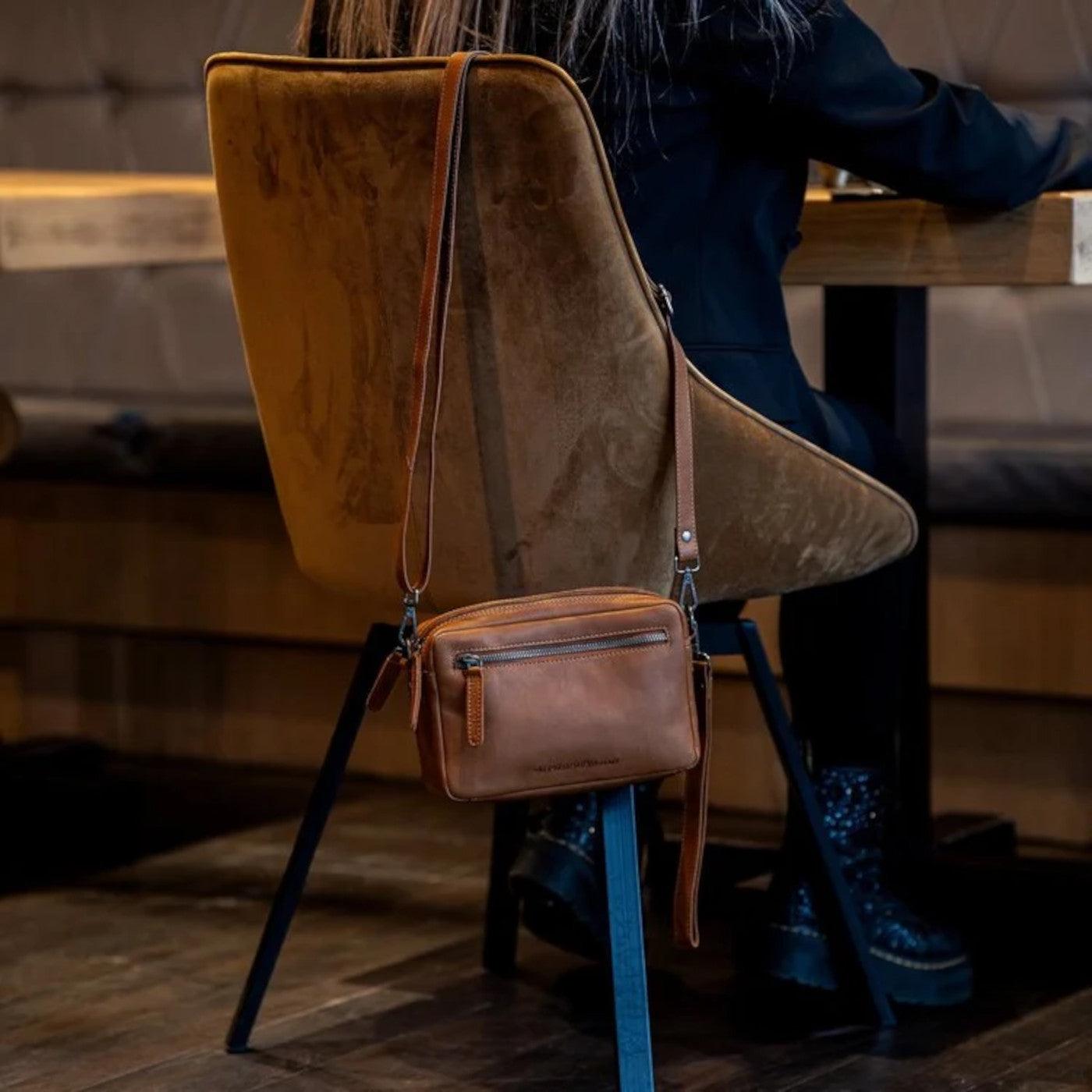 The Chesterfield Brand Tustin Cognac Crossbody Bag C48.122231