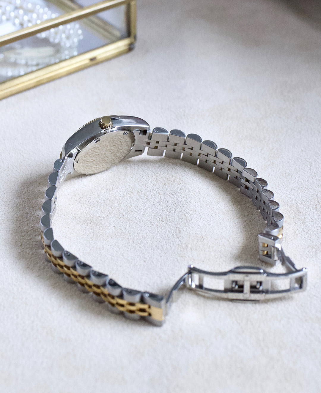 Jacques Du Manoir Inspiration White MOP Women's Watch NROP.08