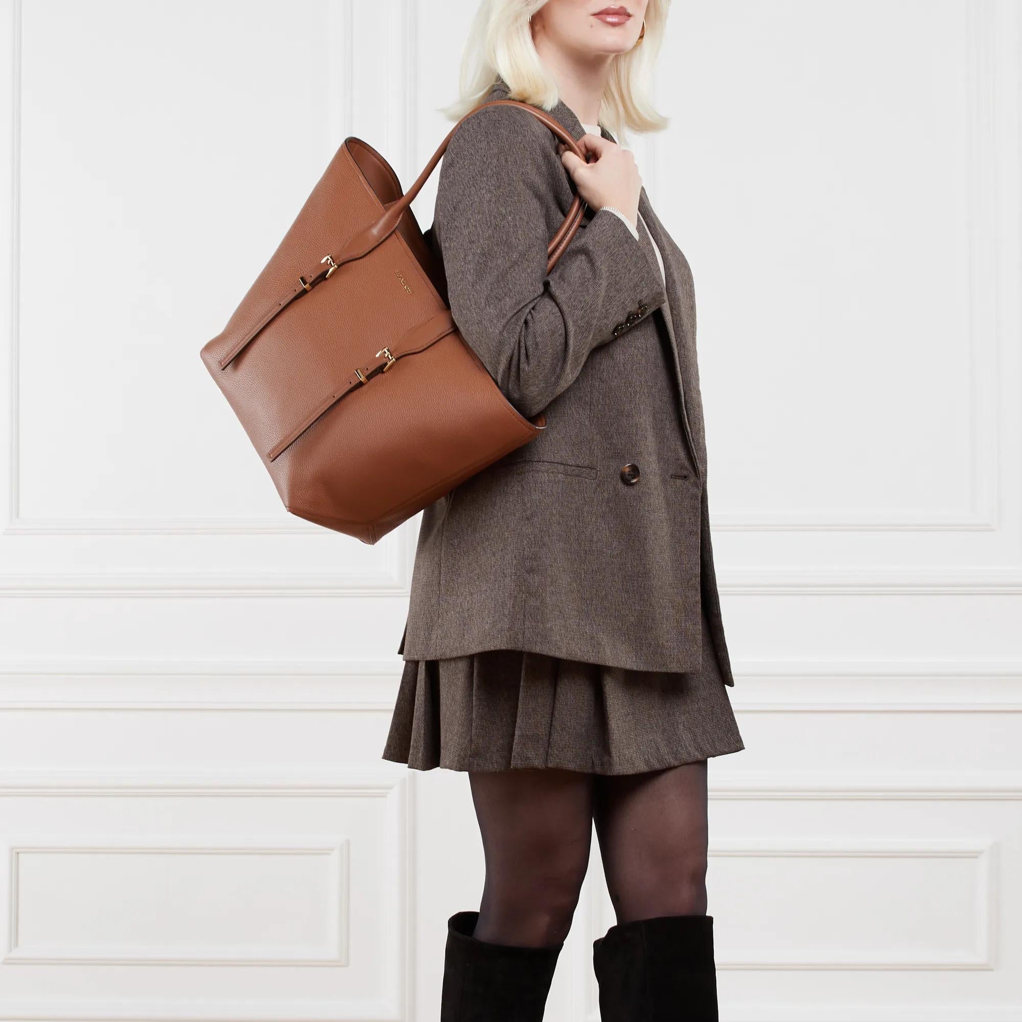 Michael Kors Brown Shopper 2001-A0480501