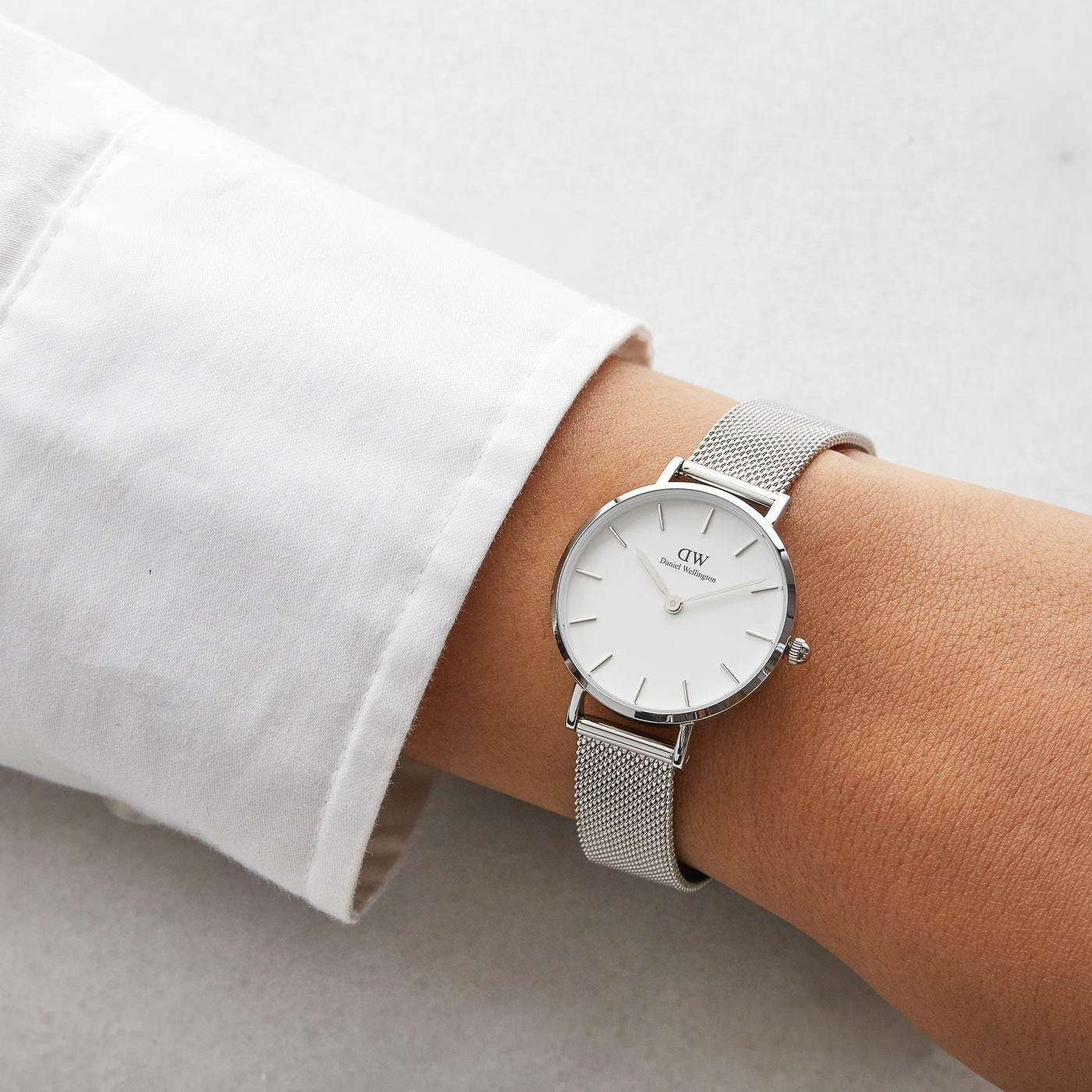 Daniel Wellington Petite Silver Watch DW00100220