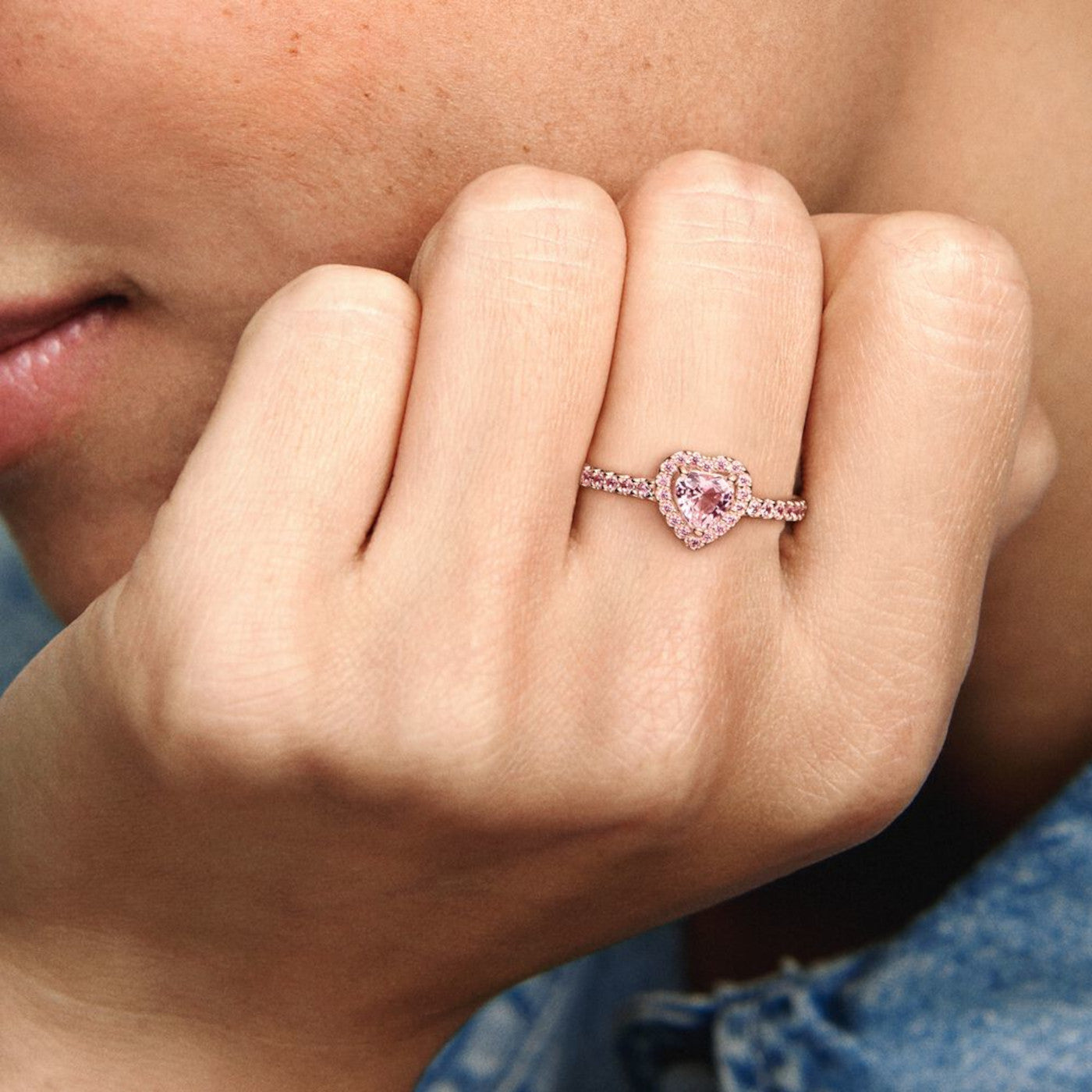 Pandora Timeless Sparkling Elevated Heart Ring 188421C04-56