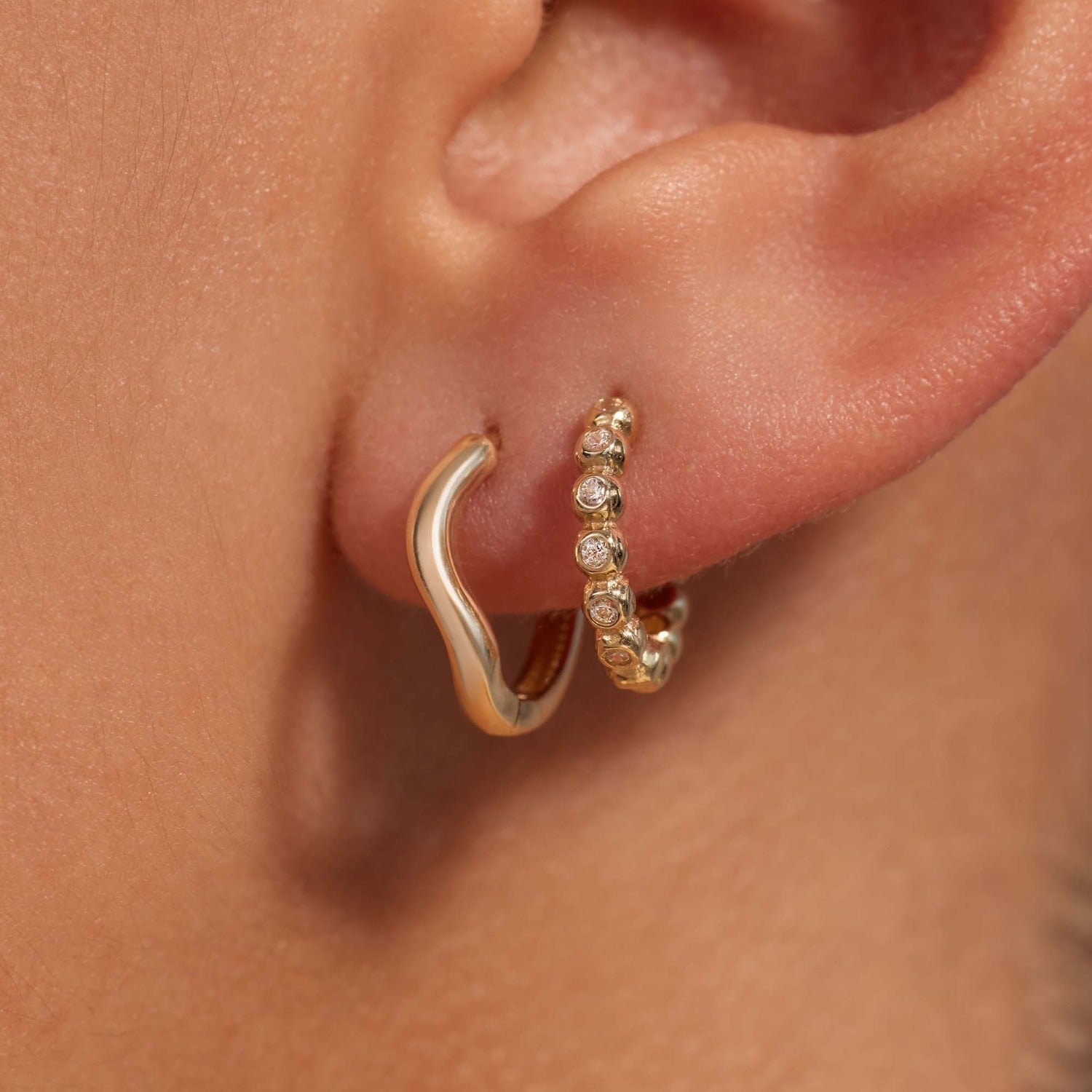 Beloro Jewels La Rinascente Mathilde 9 karat gold hoop earrings (9,6 mm) BO360109