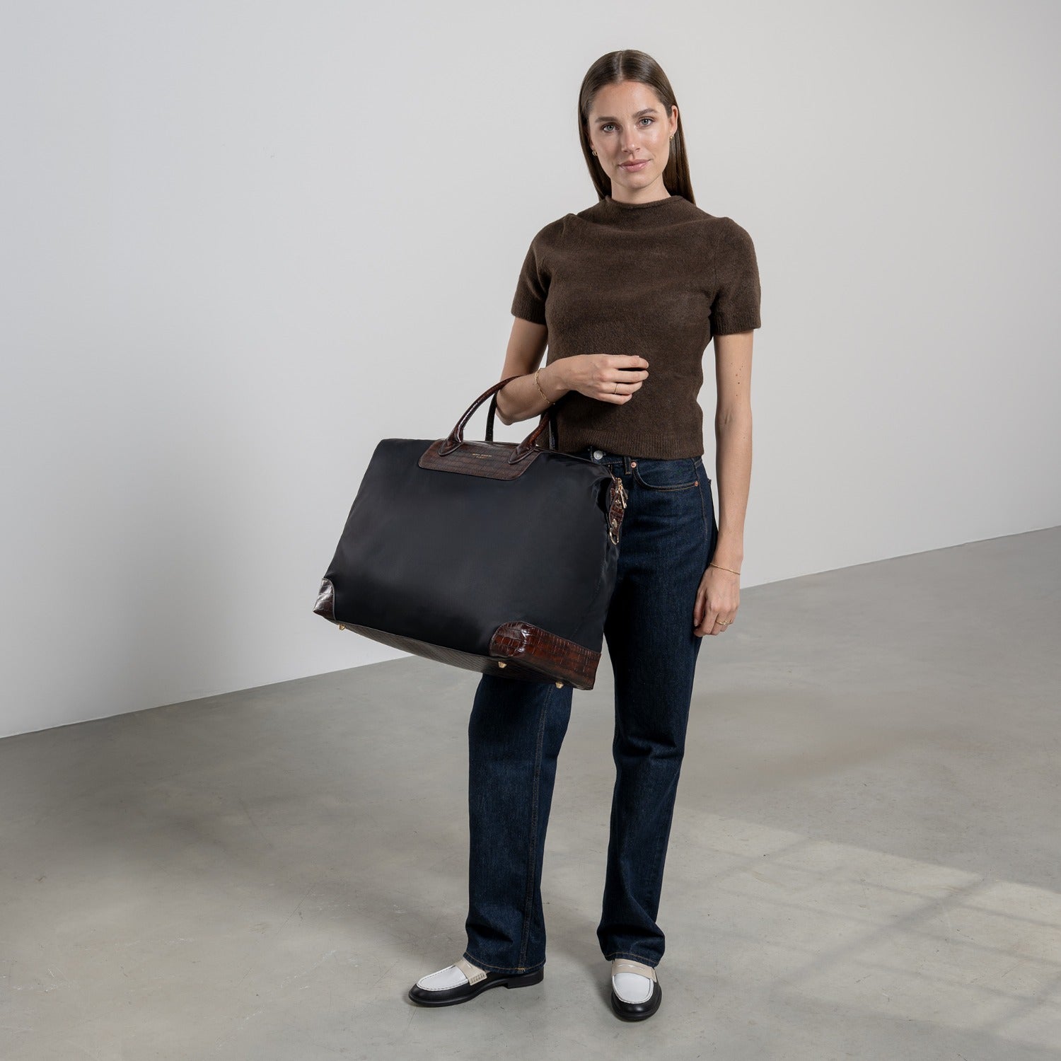 Isabel Bernard Du Louvre Clarice Black Weekend Bag Medium IB20002-901