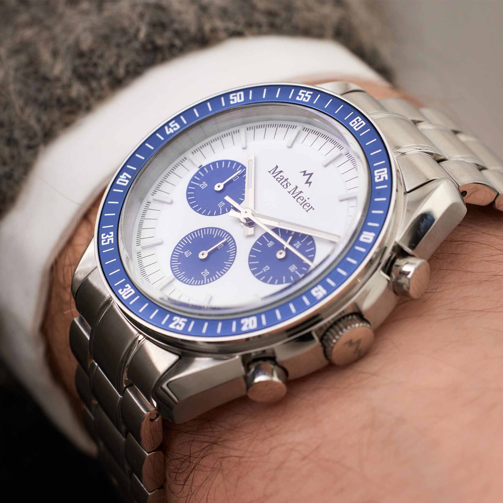 Mats Meier Arosa Racing Chronograph Men'sWatch Silver-coloured and White MM50013