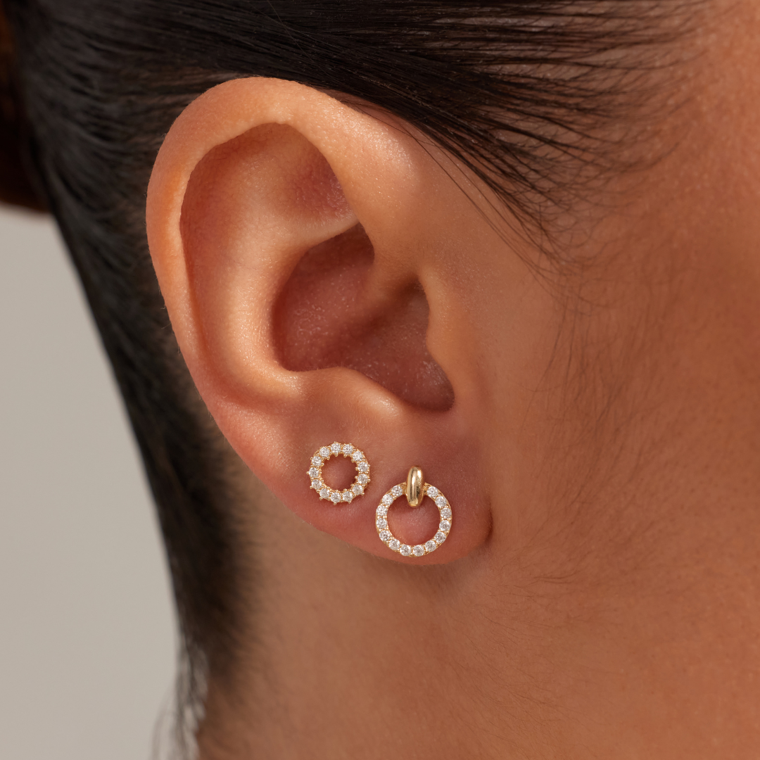 Beloro Jewels Monte Napoleone Ivet 9 karat gold ear studs with zirconia stones BO360122