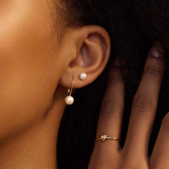 Beloro Jewels Monte Napoleone Perla 9 carat gold Ear Studs BO360004