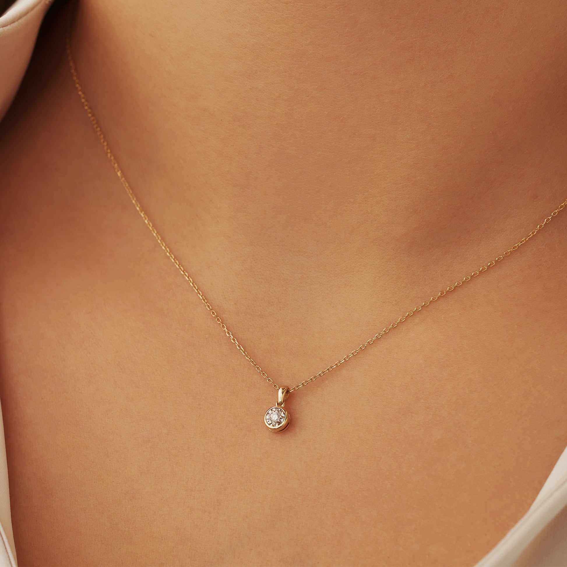 Isabel Bernard De La Paix Inaya 14 Carat Golden Necklace | diamond 0.03 ct | IBD350019