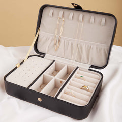 Isabel Bernard Cadeau d'Isabel Black Jewellery Box IBJB202003