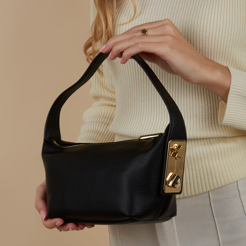 Chiara Ferragni Eye Star Black Handbag 75SB4BE4-ZS529-899-zoom-