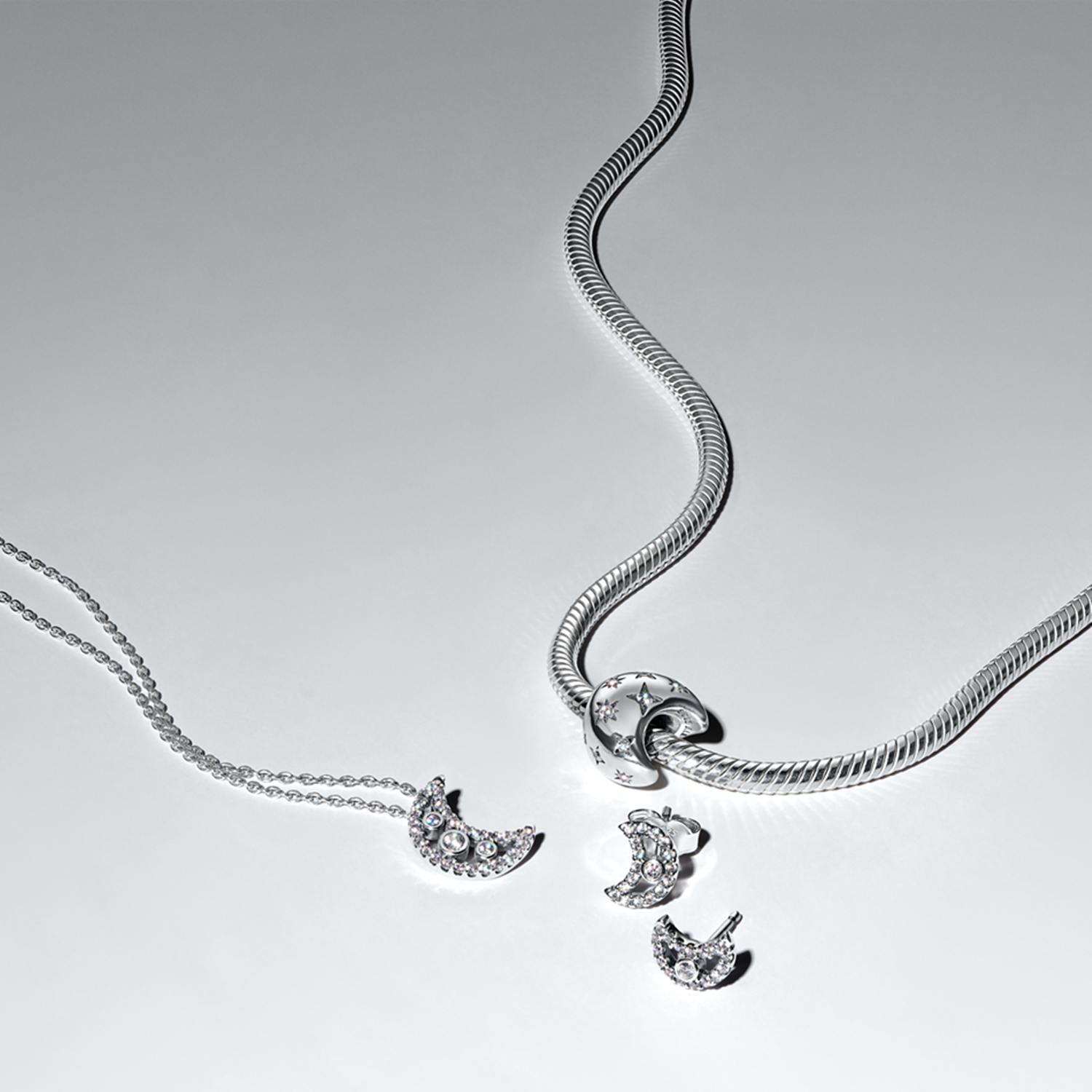 Pandora Moments 925 Sterling Silver Crescent Moon Charm 794254C01