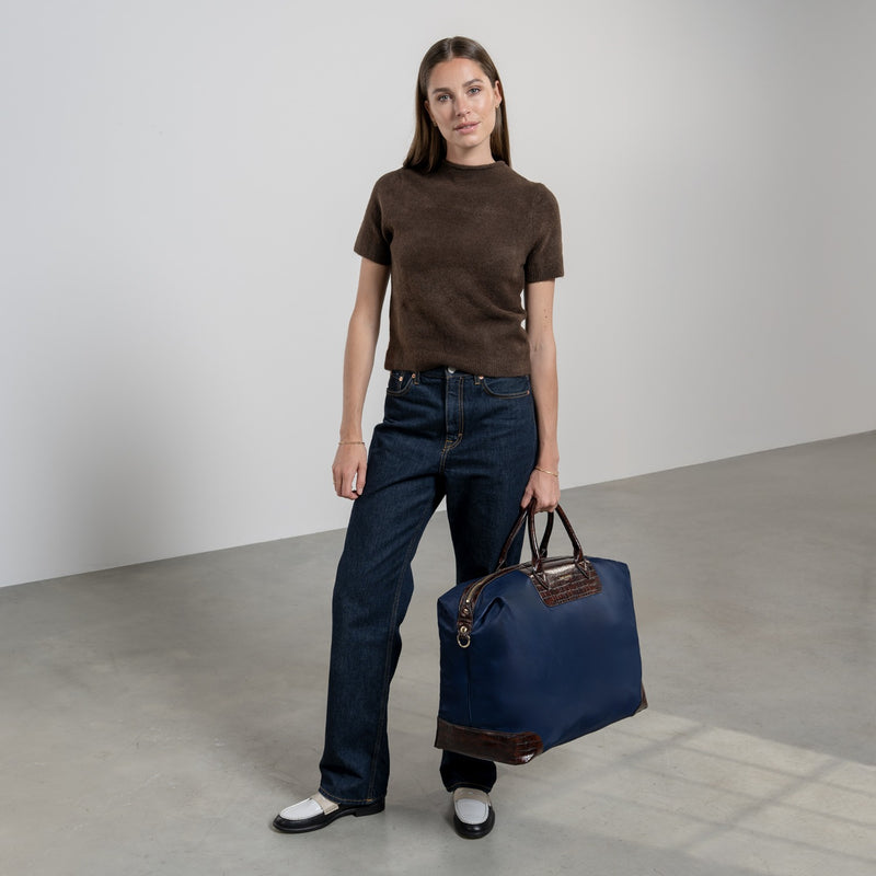 Isabel Bernard Du Louvre Clarice Blauwe Weekendtas Middel (54L) IB20002-942-zoom-