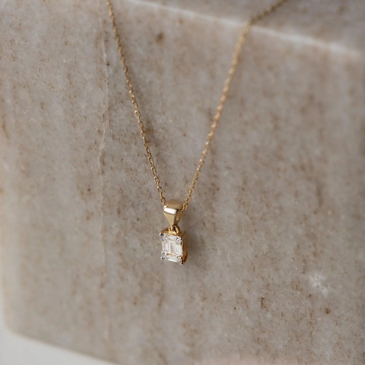 Isabel Bernard De la Paix Maxime 14 Carat Golden Necklace | diamond 0.11 ct | IBD350017