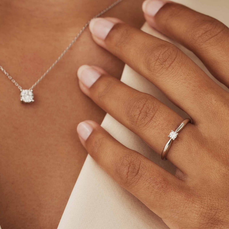 Isabel Bernard De la Paix Celesse 14 karaat witgouden ring | diamant 0.07 ct | IBD330005-54-zoom-