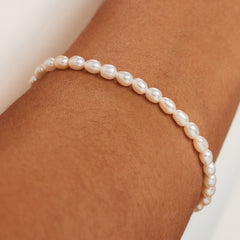 Isabel Bernard Cadeau d'Isabel 14 karat gold necklace and bracelet gift set with freshwater pearls IB90174