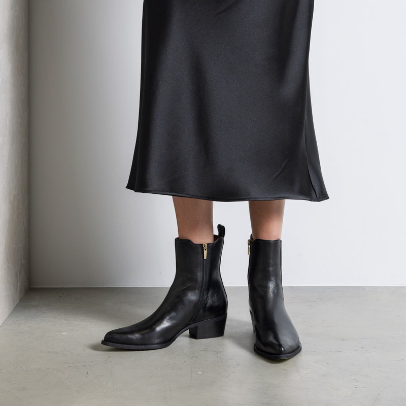 Isabel Bernard Vendôme AHerenine Zwarte Kalfsleren boots IB53010-001-38-zoom-