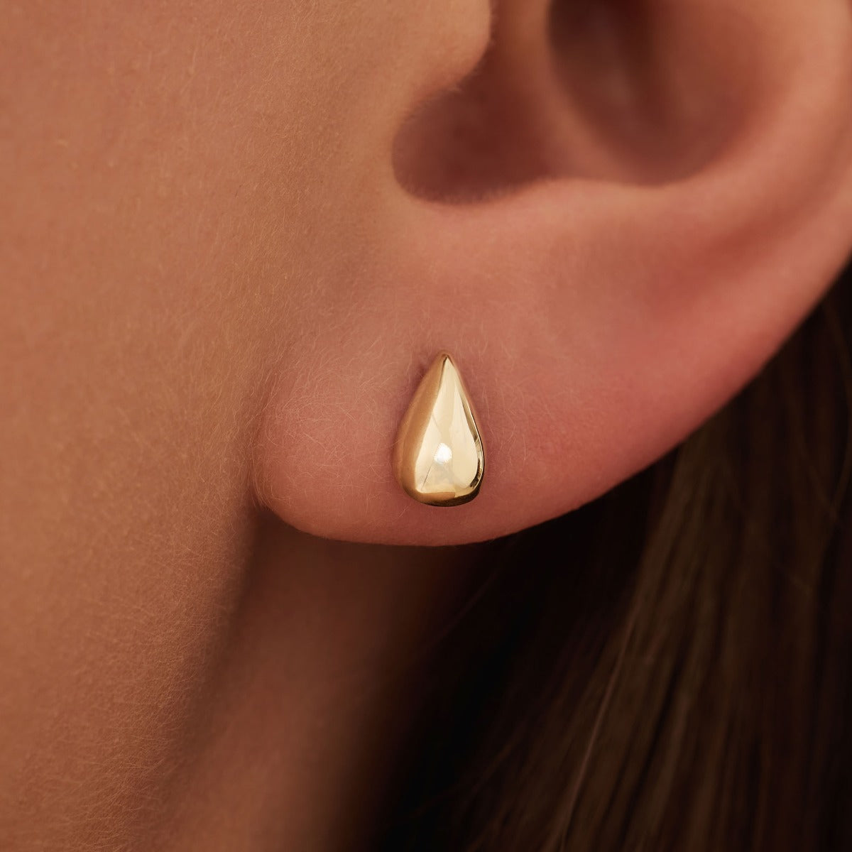 Isabel Bernard Monceau Séraphine 14 Karat Gold Teardrop Earrings IB360270