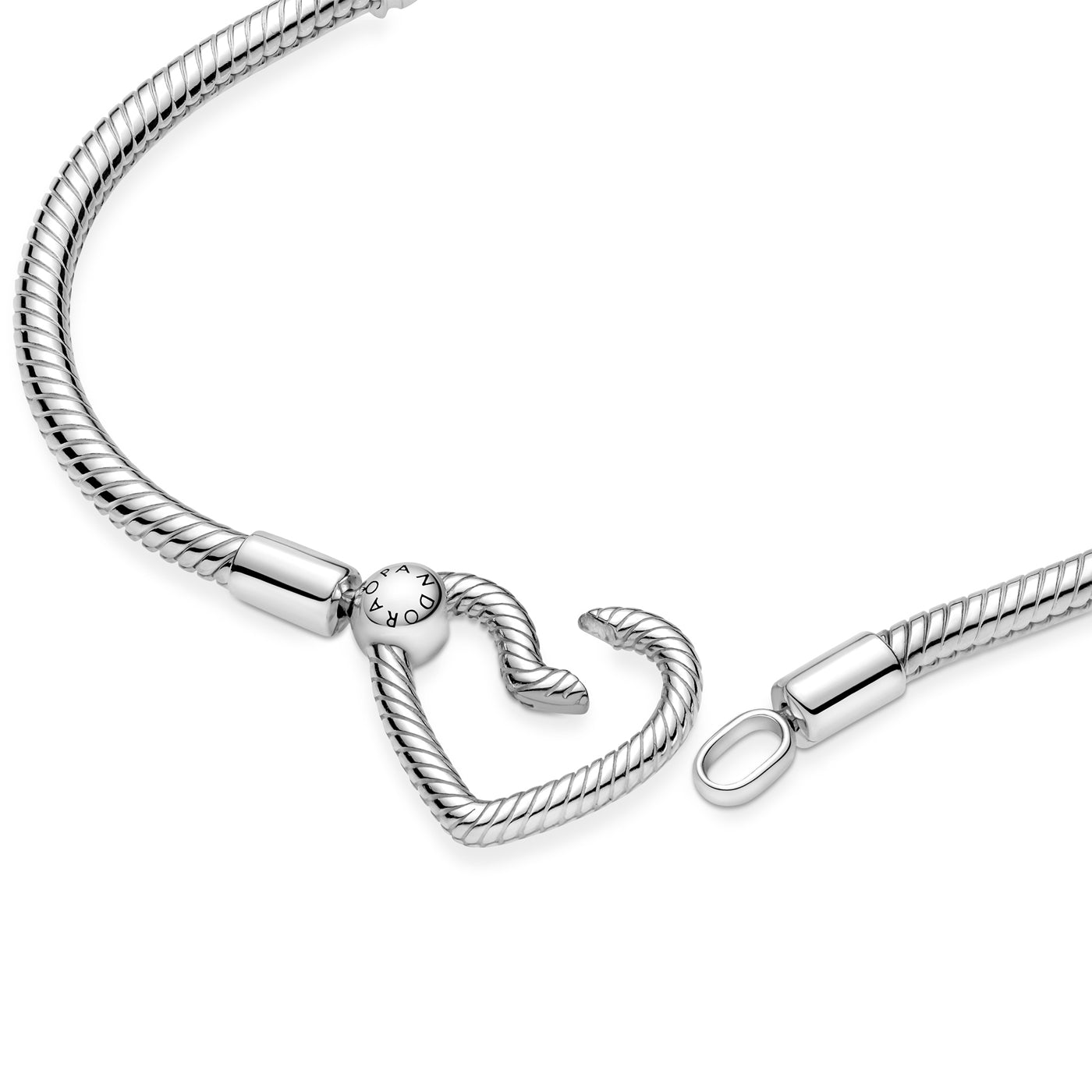 Pandora Moments Heart Closure Snake Bracelet 599539C00-18
