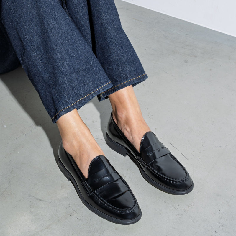 Isabel Bernard Vendôme Blandine Zwarte spazzolato Leren Loafers IB51015-601-37-zoom-