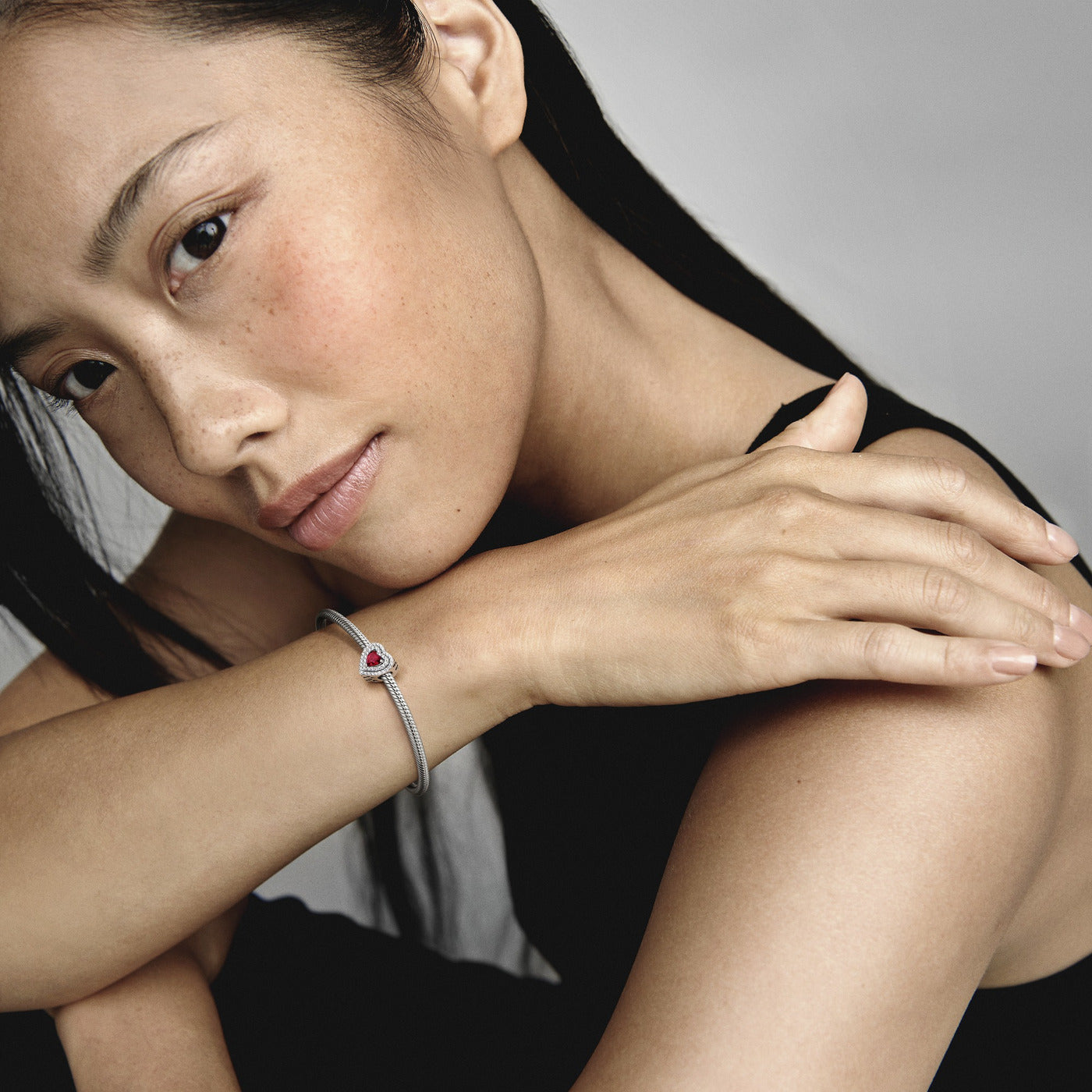 Pandora Timeless 925 Sterling Silver Heart Charm 799218C02