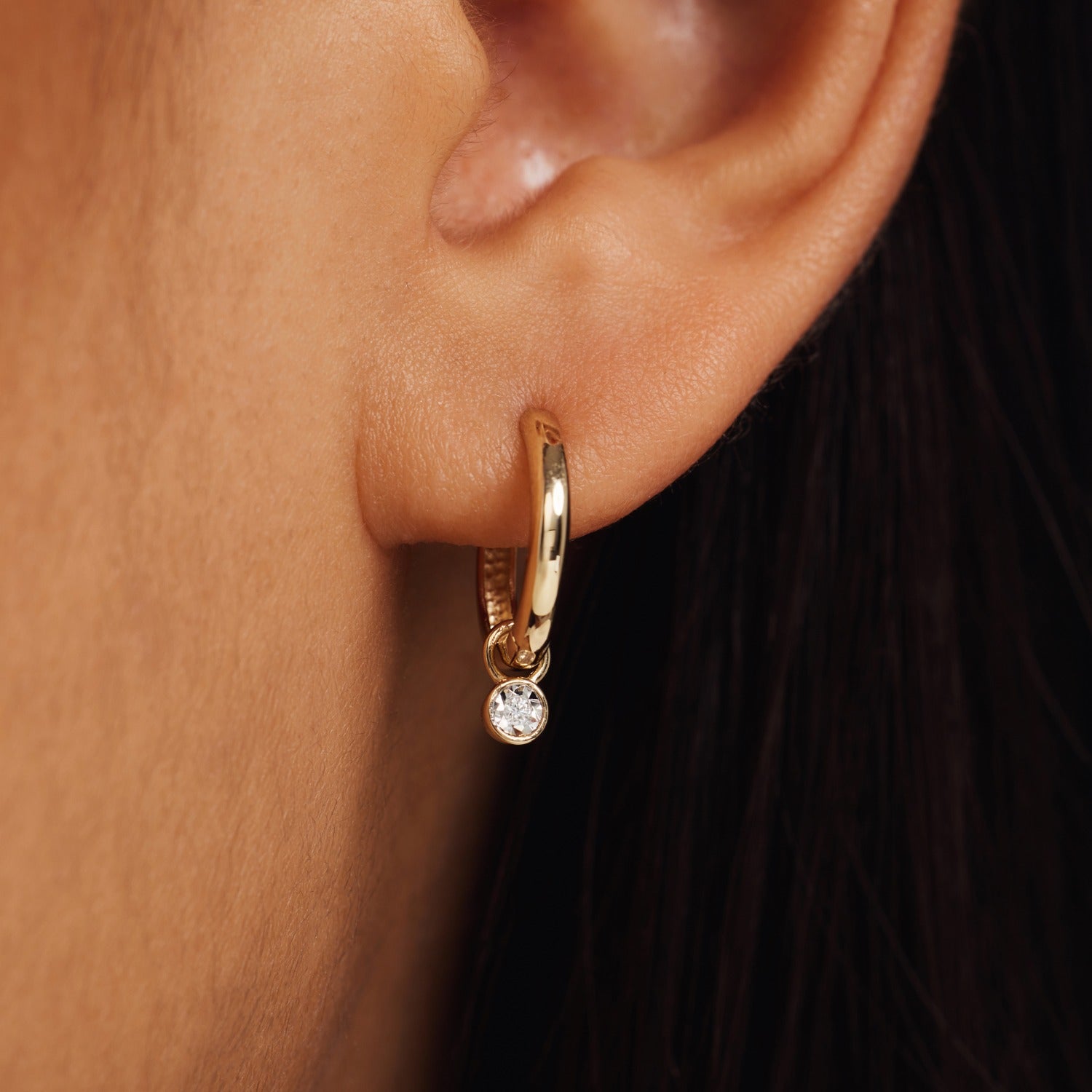 Isabel Bernard De La Paix Inaya 14 Carat Golden Hoop Earrings | diamond 0.02 ct | IBD360022