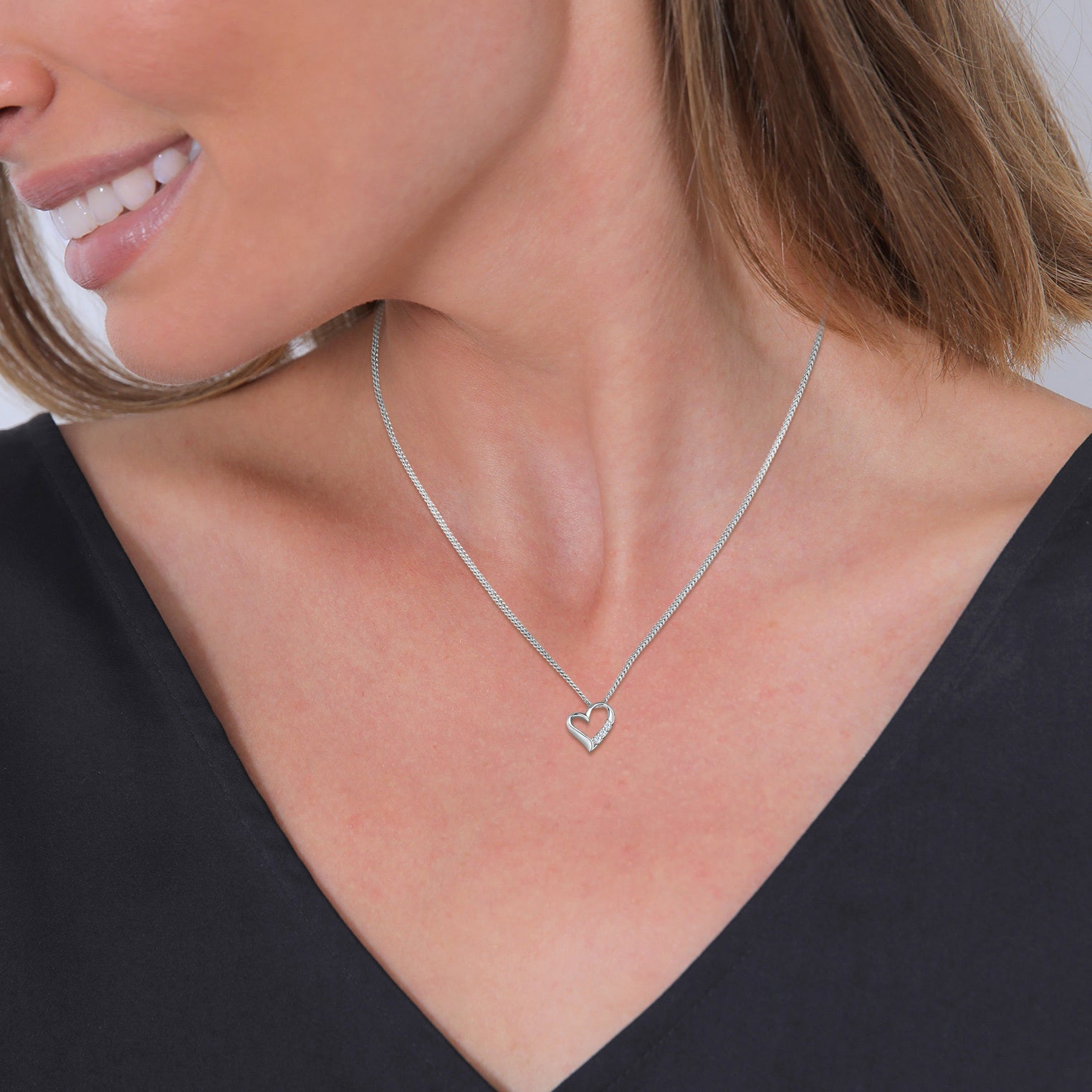 Elli 925 Sterling Silver Necklace with Diamond (0.045 ct) 2004-BF-0007552-001