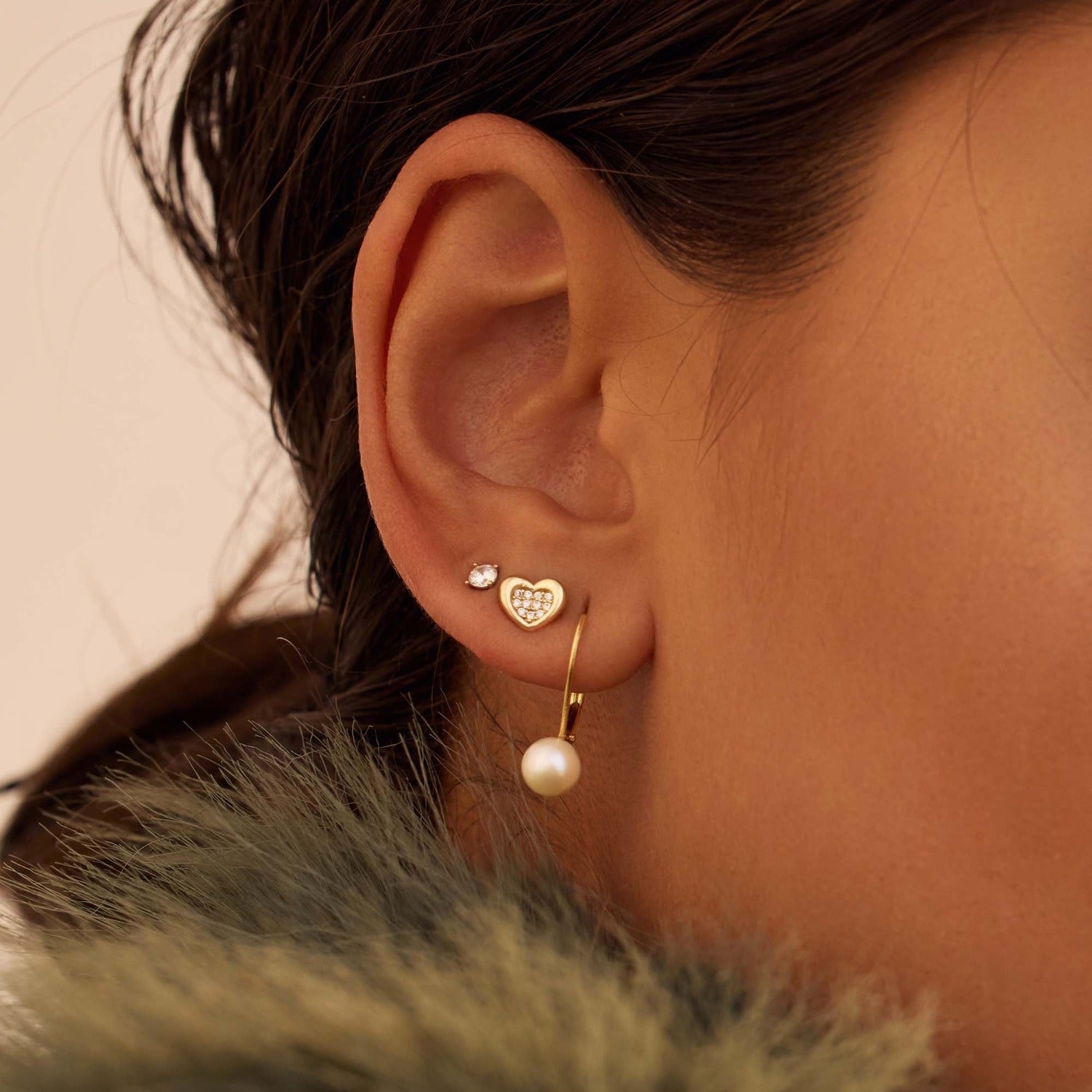 Beloro Jewels Regalo d'Amore 9 karat gold bracelet and ear studs gift set with heart BO90054