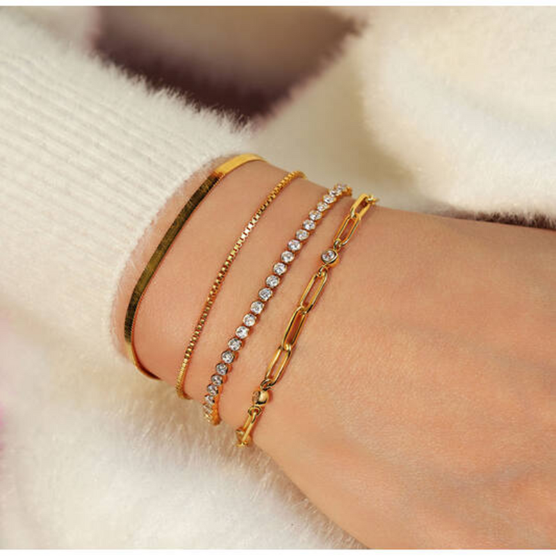 Ania Haie Reimaginer Gold Coloured Paper Clip Chain Bracelet AH-B069-01G-zoom-