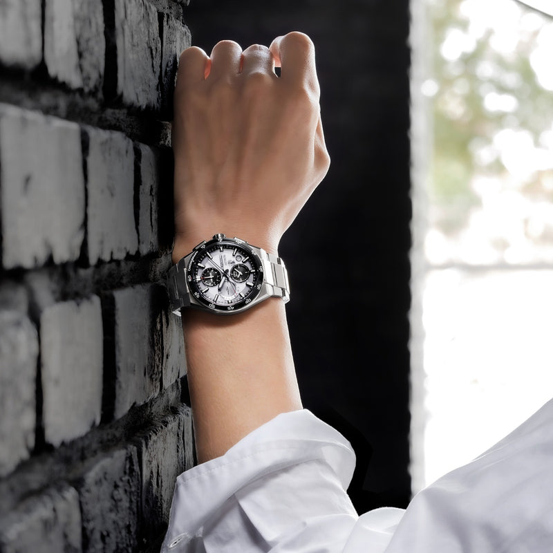 Seiko Astron Solar Watch SSH153J1-zoom-