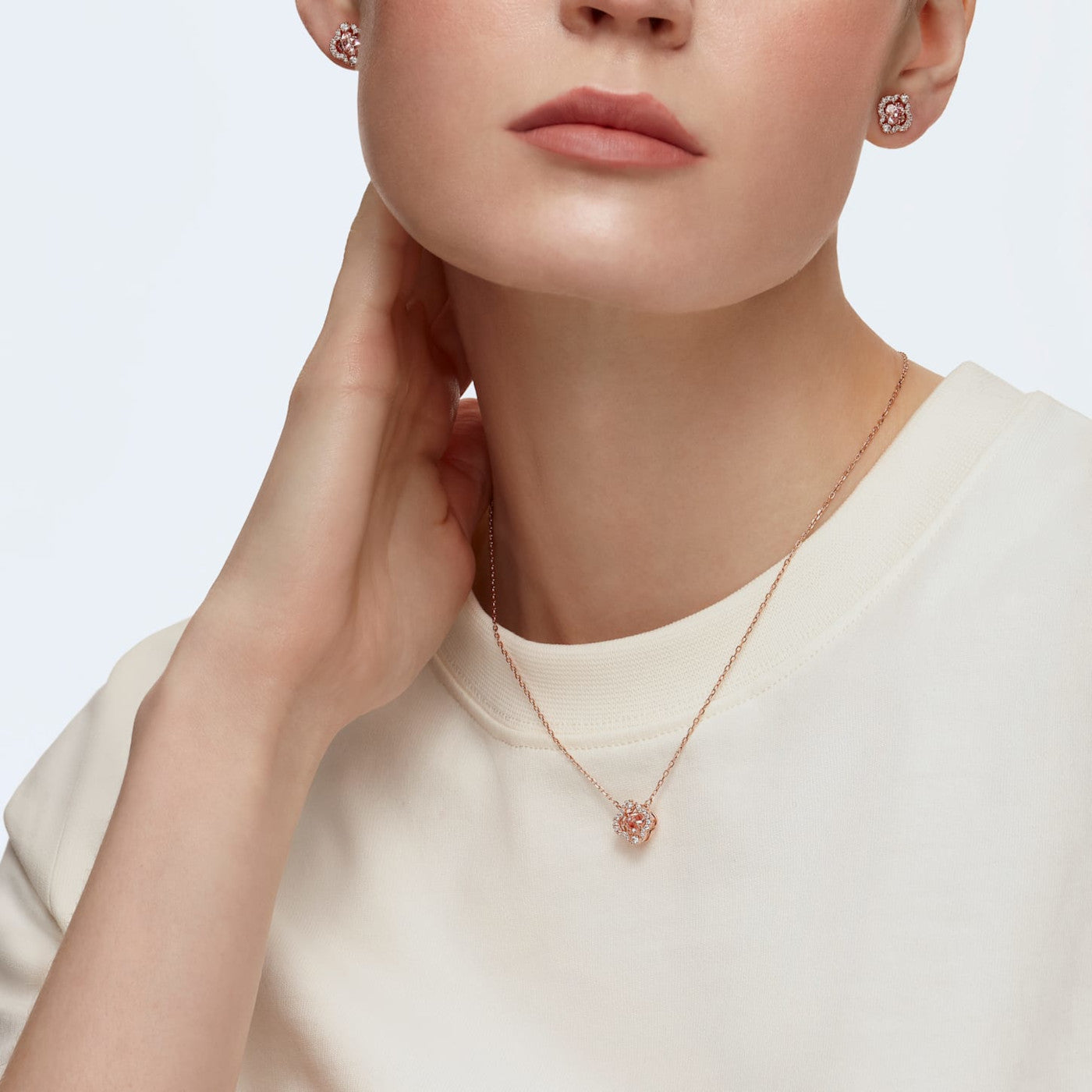 Swarovski Sparkling Rose gold Earrings 5516488