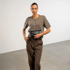 Isabel Bernard Honoré Lina Croco Black Clutch With Detachable Shoulder Chain IB21135-201