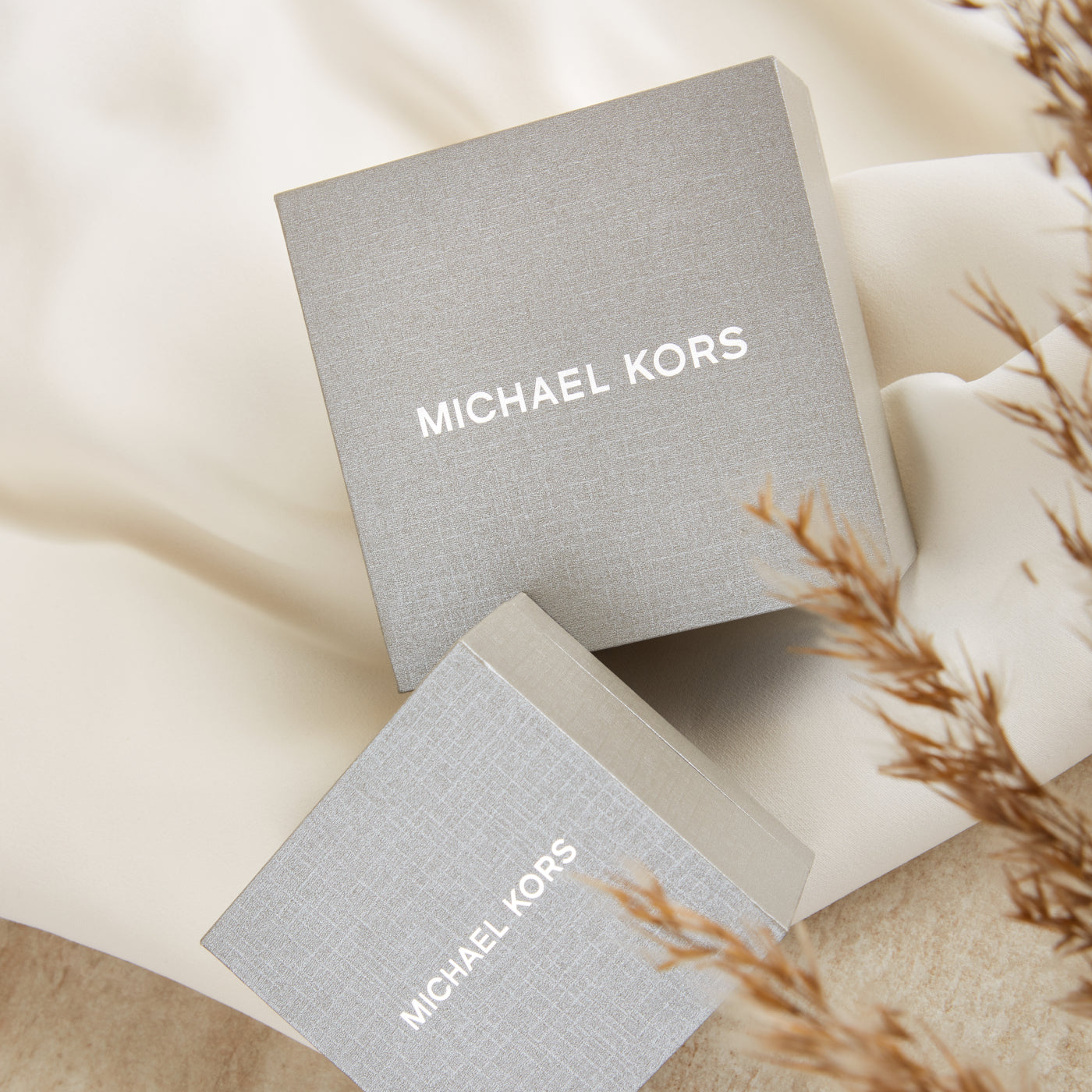 Michael Kors Premium Silver Ear Stud MKC1035AN040