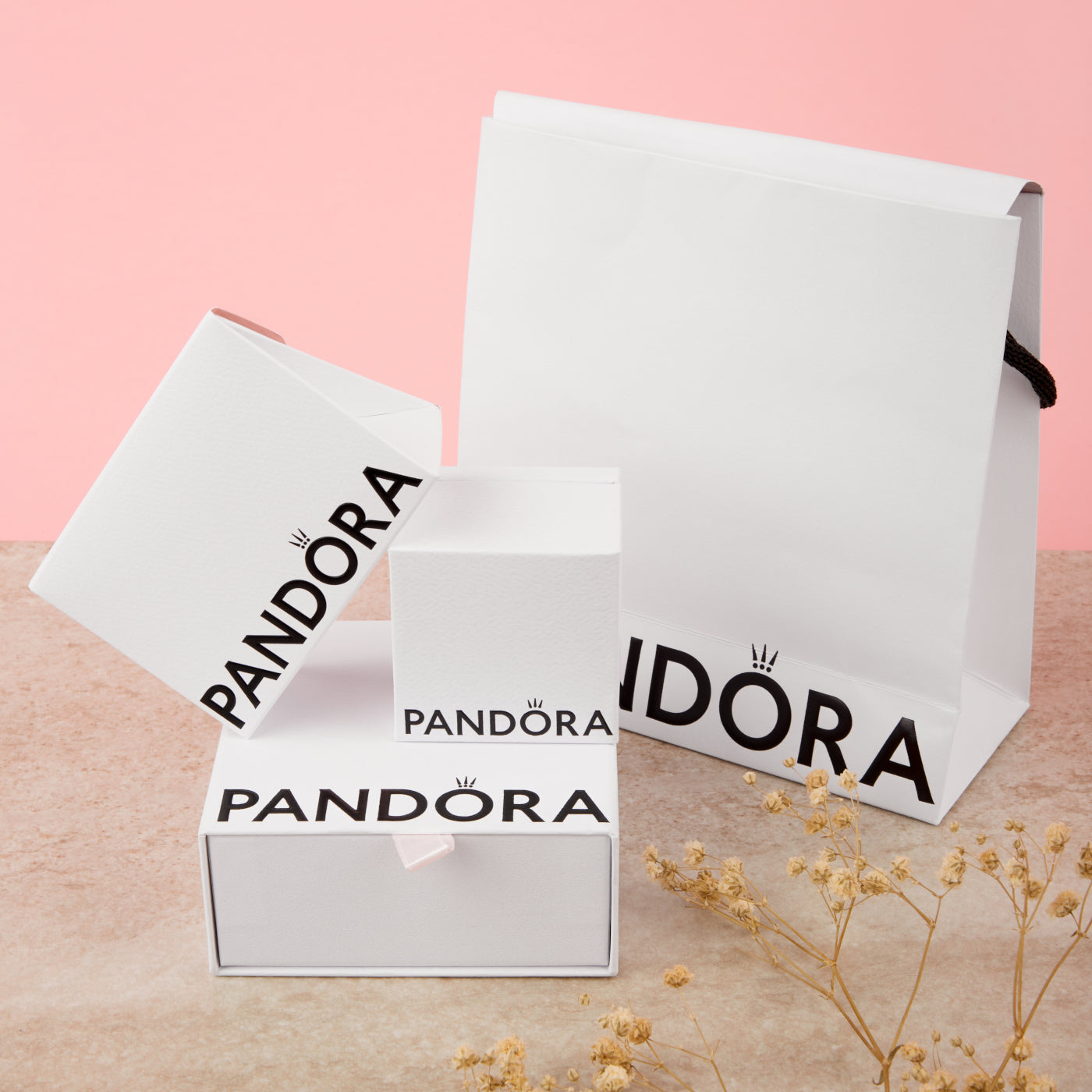 Pandora Clear Sparkling Crown Solitaire Ring 168289C01-52