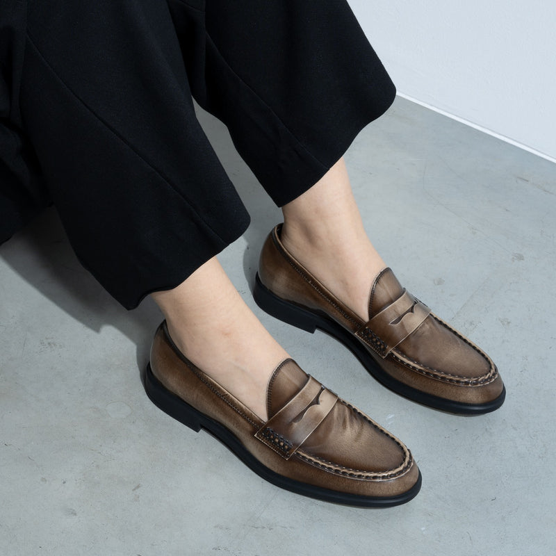 Isabel Bernard Vendôme Blandine mokka loafers van spazzolato leer IB51015-639-36-zoom-