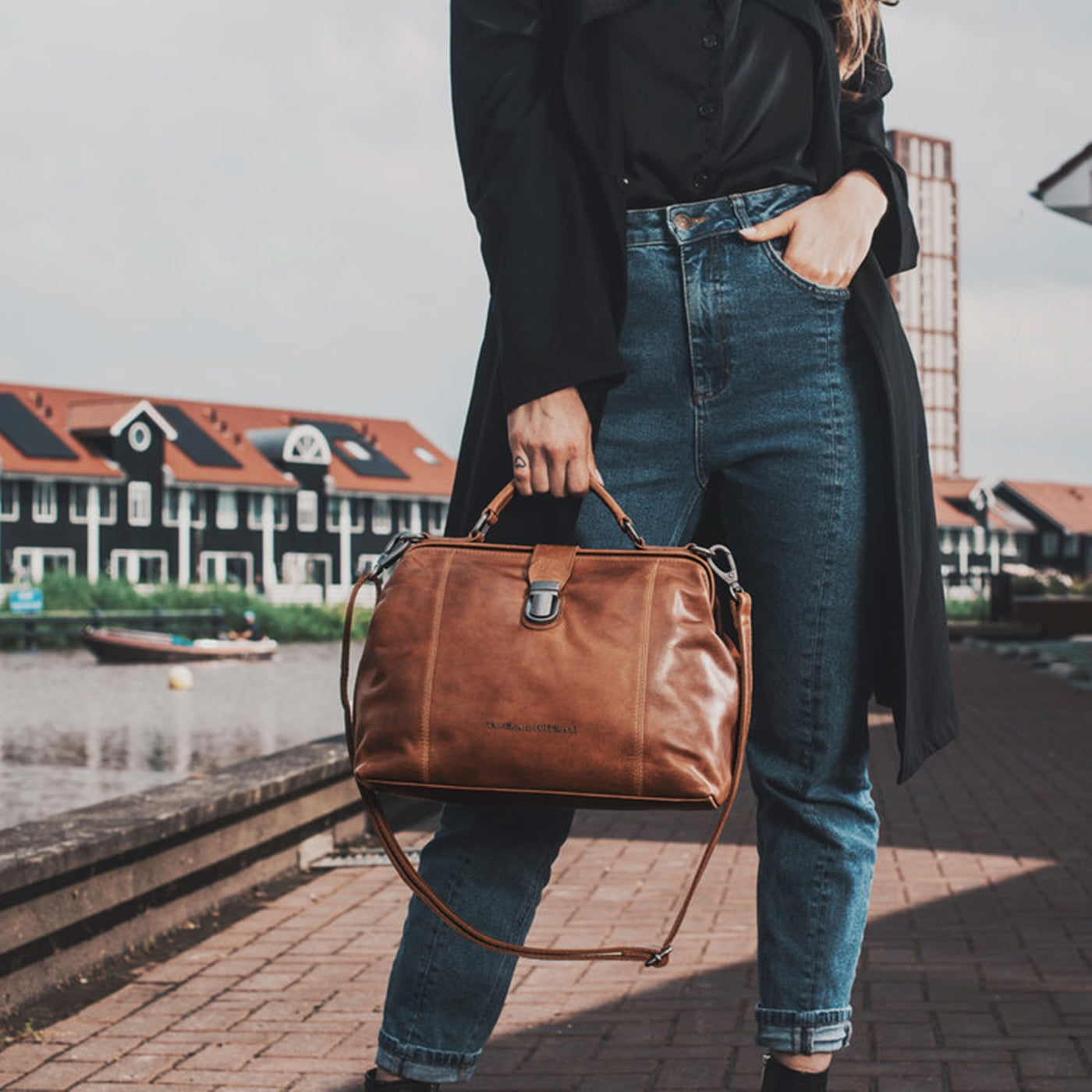 The Chesterfield Brand Cognac Handbag C48.111831