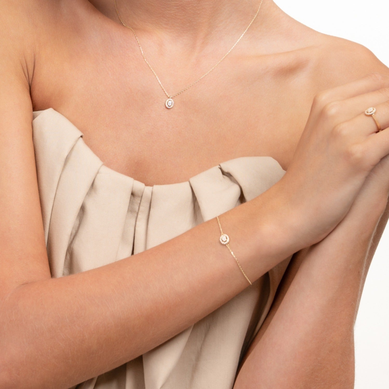 Isabel Bernard Le Marais Anne 14 Karat Gold Bracelet IB320152