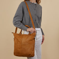 The Chesterfield Brand Ontario Leather Cognac Shopper C38.019807