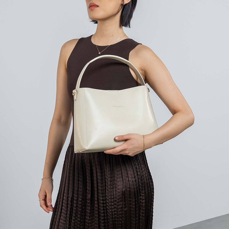 Isabel Bernard Montmarte Béatrice crème leren handtas van natuurleer IB25095-370-zoom-